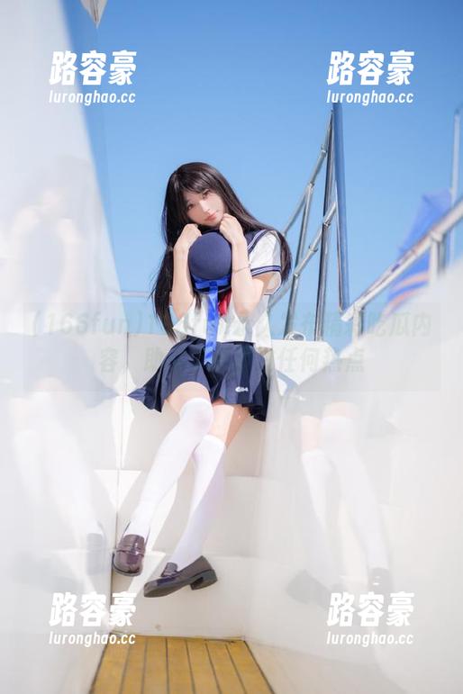166fun永久发布精彩吃瓜内容，助你不再错过任何热点