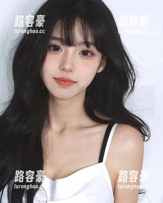 www.17吃瓜网站热门线路盘点，你不可错过的精彩