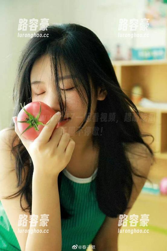 和www.17一起看视频，超萌吃瓜乐趣不停歇！