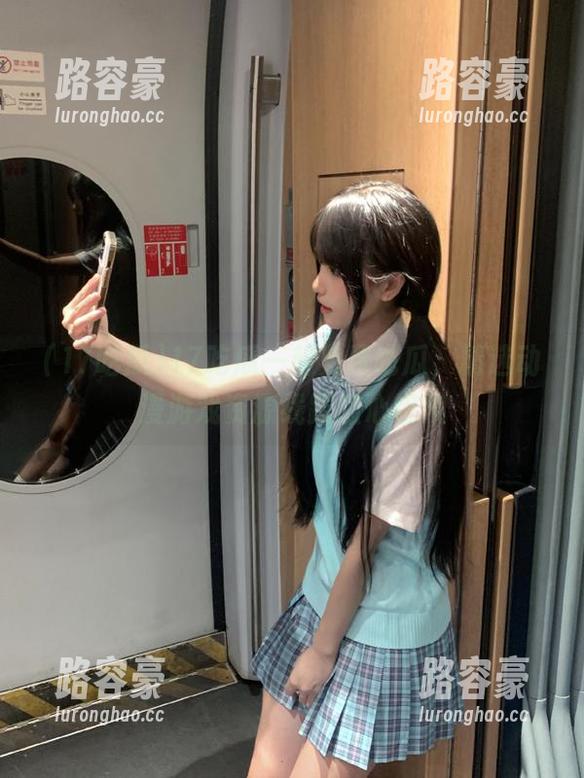 17吃瓜一起免费吃瓜，精选动漫游戏资源线路随心切换