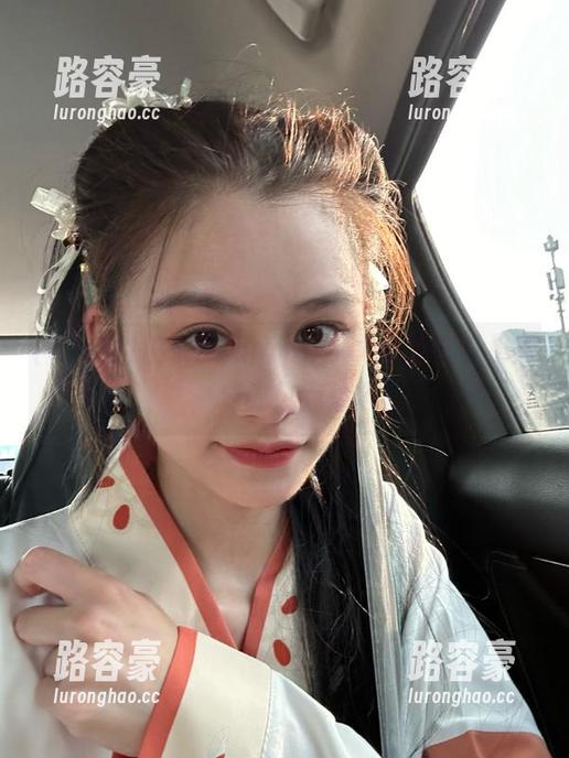 快来51cgfun分享你的吃瓜见闻，成为热点达人