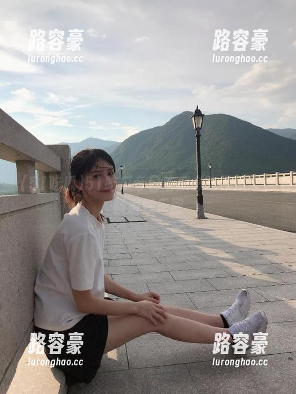 51吃瓜今日吃瓜必吃导航带你畅游娱乐圈