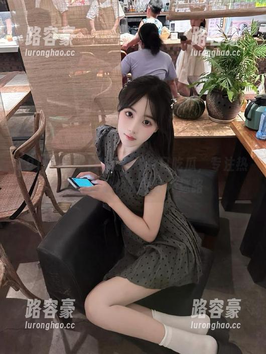 91吃瓜在线今日吃瓜，专注热点资讯助你在线永不迷路