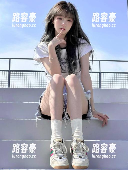 92吃瓜网中心今日吃瓜活动不停，网站地址不容错过的精彩