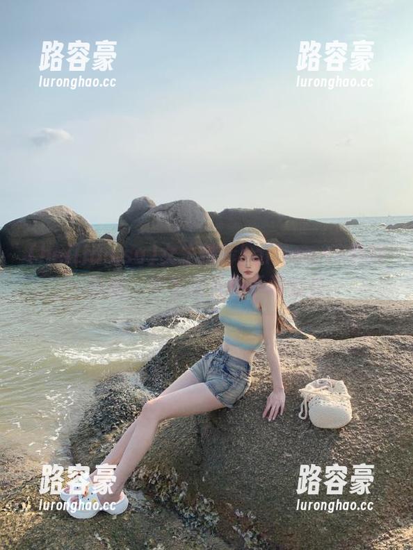 女生推荐heiliao.su黑料导航，苹果版最新下载方式