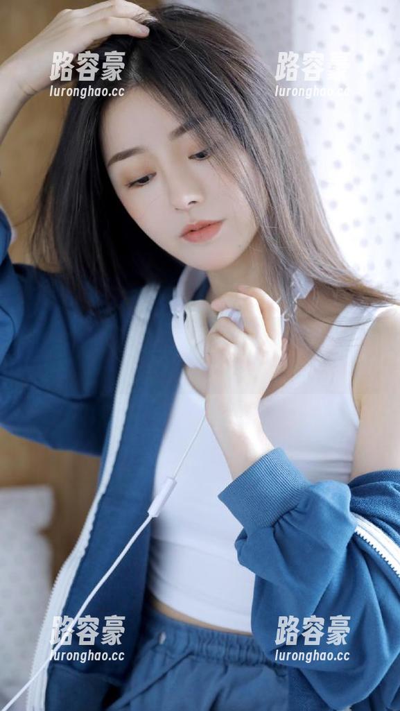 苹果手机上的hlw苹果版，吃瓜也能这么尴尬？