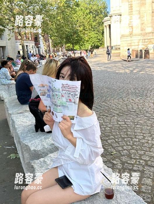 想吃瓜就上picacgcg链接，这里有最新最爆的内容！