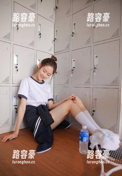 最新五一吃瓜免费版苹果版体验，妹子说超适合追剧吃瓜