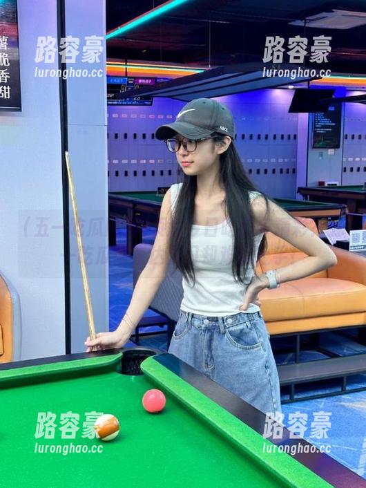 网页版今日吃瓜多精彩？五一吃瓜网直达入口却难以上手！