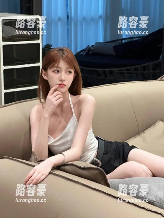 最新吃瓜网爆料视频火爆上线，吃瓜群众已排队围观！