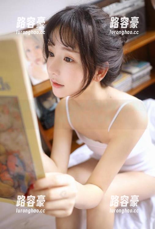 吃瓜网 heiliaosu吃瓜网站视频大放送,揭秘明星私下那些事儿