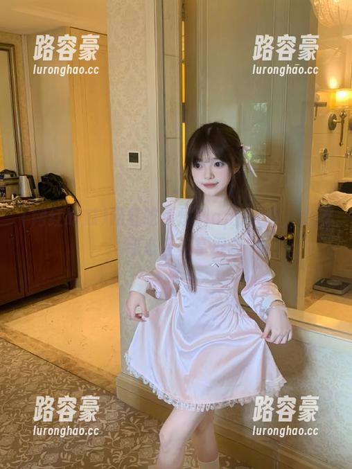网红吃瓜爆料app火爆，明星动态轻松掌握