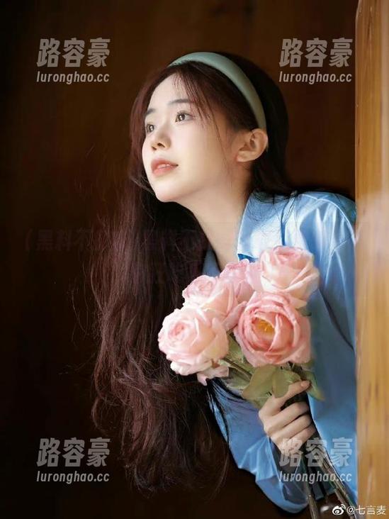 黑料不打烊下载免费版，带你狂吃瓜不停歇