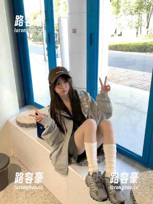 2025黑料不打烊zzzttt传送门在线首页吃瓜不停不打烊
