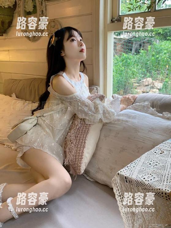 黑料吃瓜网站在线首页网址更新速度快，吐槽功能也炸了！