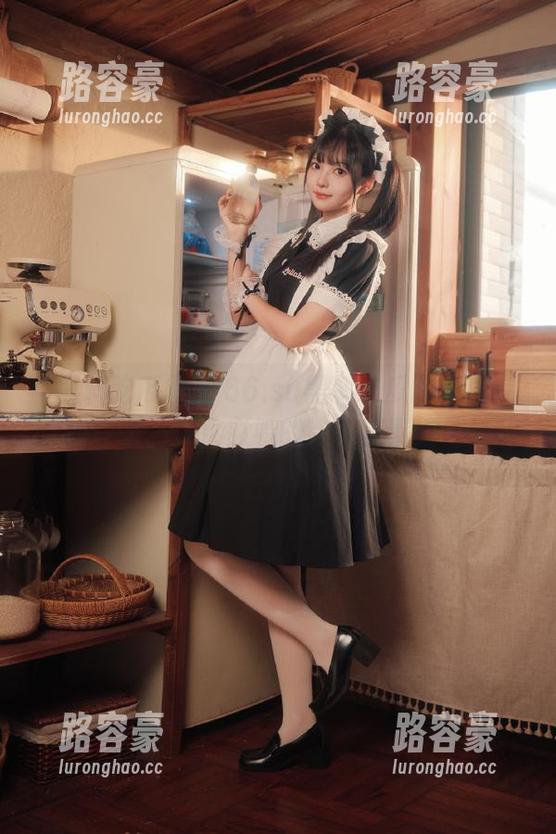 166.su黑料吃瓜网入口在线登录，少女必看的首页惊喜连连！