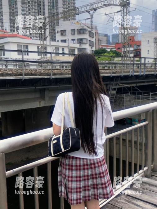 在黑料社在线网页观看，实时掌握热门吃瓜新闻