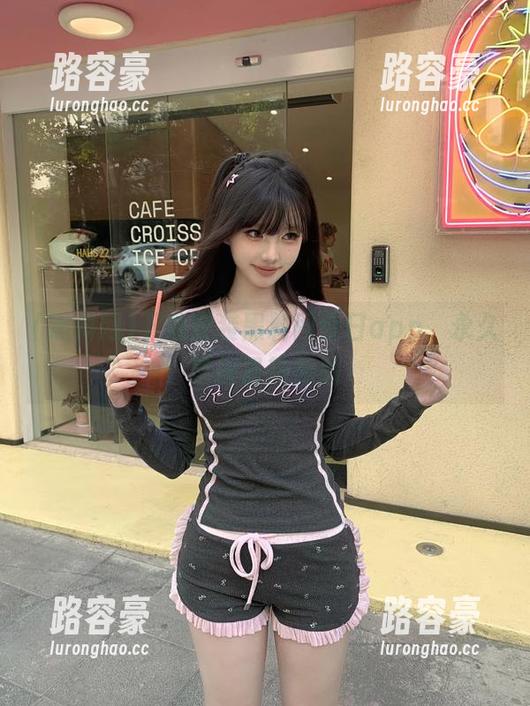 下载安装黑料网今日app，永久掌握最热视频