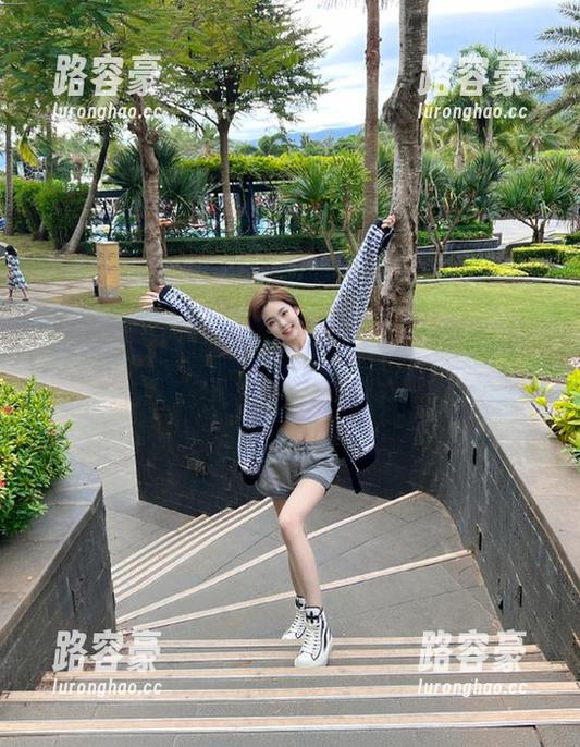 如何快速访问黑料网网址首页，掌握最新黑料动态