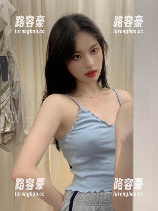 黑瓜吃料导航推介必看吃瓜线路，热点事件一网打尽