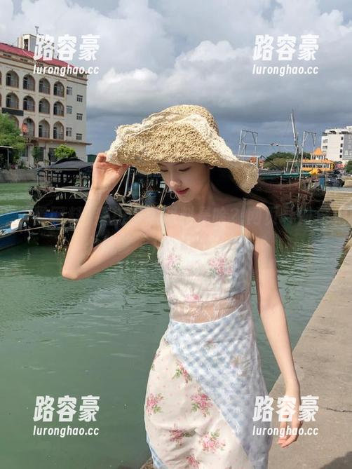 拜托，黑网料是啥？网页导航这么坑爹，瓜还没吃够呢！